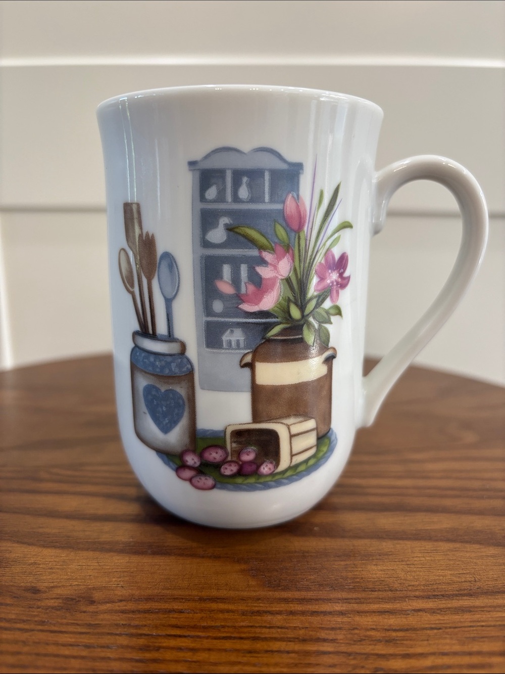 Vintage White Floral & Kitchen Motif Ceramic Coffee Mug